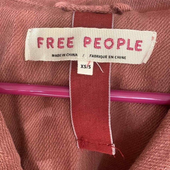 Free People Kelly Trench Coat Relaxed Raw Hem Side Slit Cherry Chai Size XS/S - Picture 3 of 4